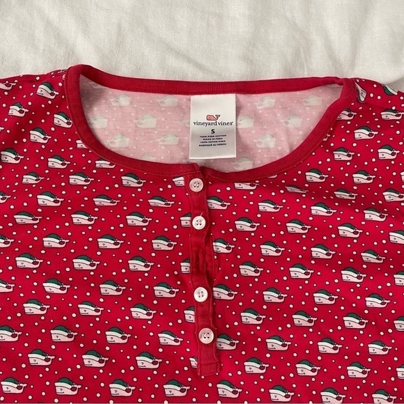 Vineyard Vines SMALL pajama top christmas holiday whale santa pima cotton red - Picture 2 of 6